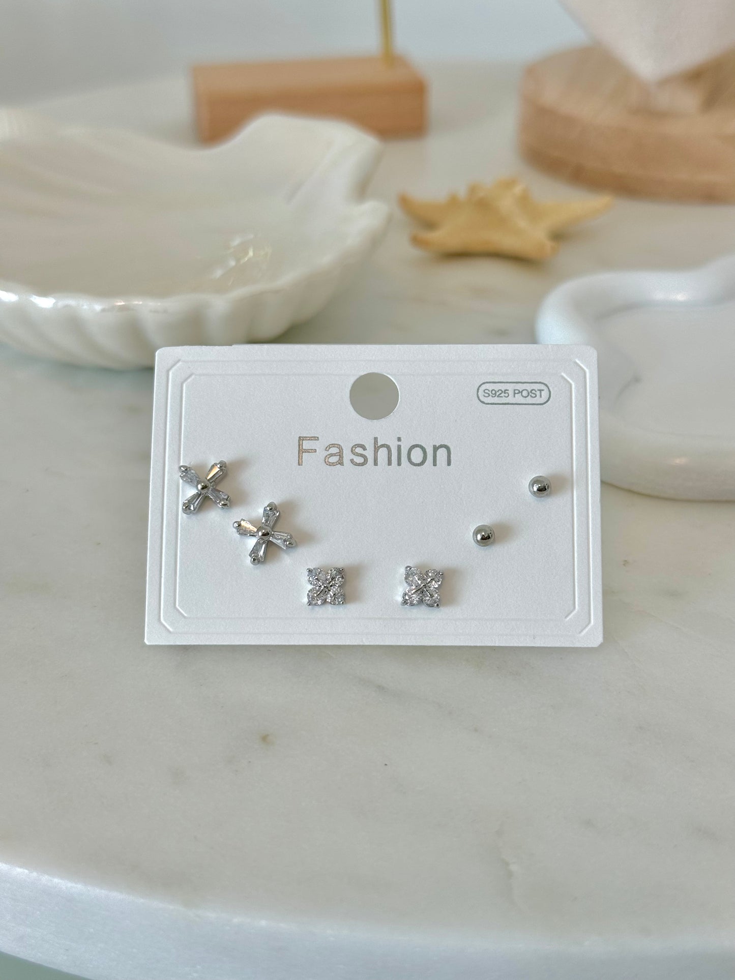 Silver Elegance Stud Earrings Set